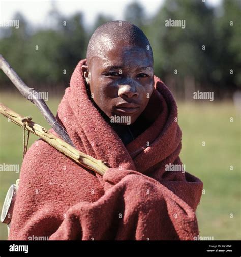 Bantu tribe hi-res stock photography and images - Alamy