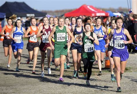 Michigan high school boys and girls cross country team rankings for Oct. 2 - mlive.com