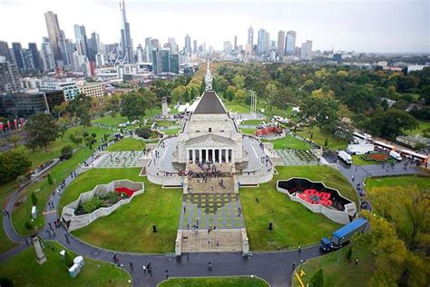 Shrine of Remembrance Cultural Guided Tour in Melbourne 2024