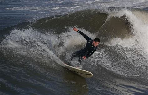 Surf’s Up in Ocean Beach – Photo Gallery From Wed., Dec.12