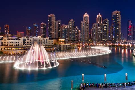 Dubai Dancing Fountain Celebrates The Tourism Return in UAE