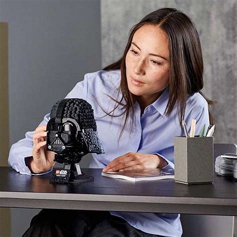 LEGO Star Wars Darth Vader Helmet Building Set | Gadgetsin