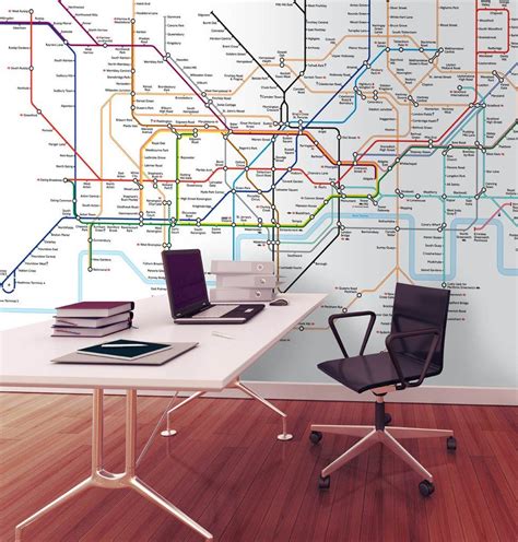 The iconic London Underground Map on made-to-measure wallpaper London ...