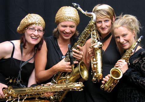 Sistergold: A German Saxophone Quartet | The Bassic Sax Blog