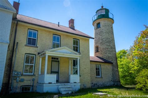 Wordless Wednesday: Old Beaver Island Lighthouse - Go See Do Photography