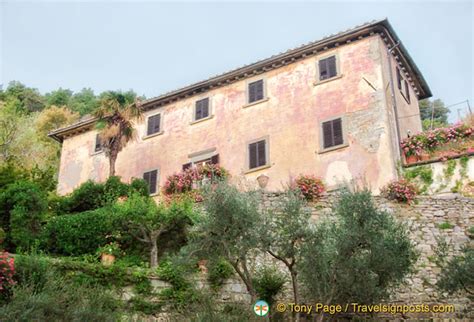 Frances Mayes' lovely House Under the Tuscan Sun