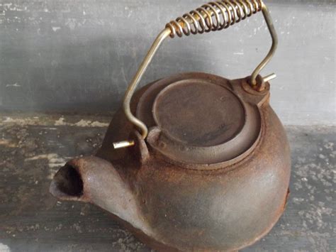 Vintage Antique Cast Iron Tea Kettle Coffee Pot Steel Handle