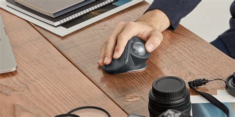 Logitech brings back ergonomics with MX Ergo trackball mouse - 9to5Mac