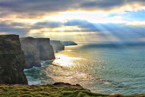 Cliffs Of Moher Visitors Guide - Updated 2023 - Love Ireland