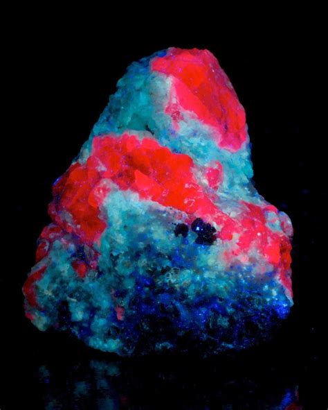 Common Fluorescent Minerals - The Fluorescent Mineral Society