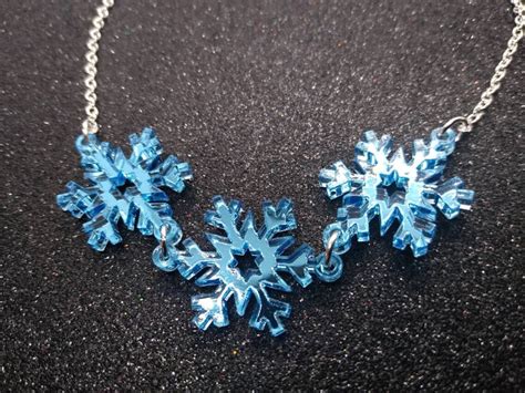 Snowflake Necklacesnowflake Jewelrysnowflakestatement - Etsy