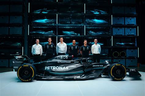 Mercedes unveils ‘bold’ F1 2023 car, black livery returns - The Race