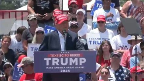 BREAKING: Massive crowds turn out for Trump rally in South Carolina ...