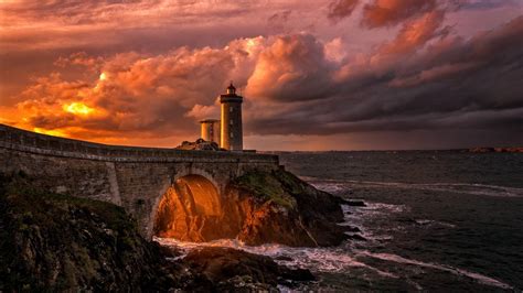 Phare du Petit Minou lighthouse, France - backiee