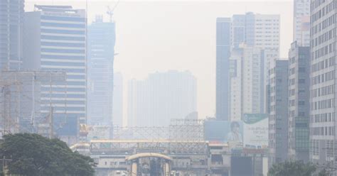 Manila warns residents smog may worsen underlying conditions | Philippine News Agency