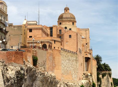 Historic Walking Tour of Cagliari, Sardinia