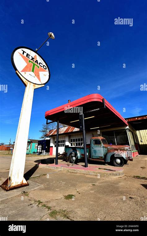 Old Texaco Gas Station Texas Stock Photo - Alamy