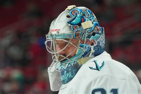 NHL goalie mask power rankings: Best color schemes, nicknames, cartoon characters - The Athletic