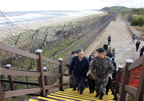 Second DMZ hiking trail to open in Cheorwon in June - UPI.com