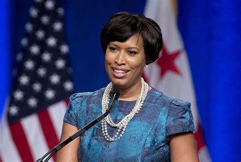 DC Mayor Muriel Bowser now a mom - WTOP News