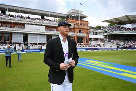 Ben Stokes walks out for the toss | ESPNcricinfo.com