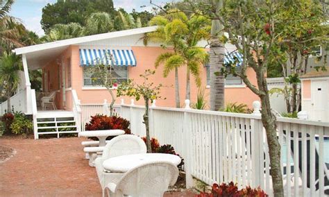 2-, 3-, 5-, or 7-Night Stay for Two in a Beach Vacation Bungalow at Siesta Key Bungalows in ...