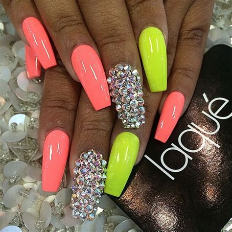 15 Summer Neon Nail Designs You Will Love