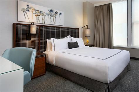 The Godfrey Hotel Boston Rooms: Pictures & Reviews - Tripadvisor