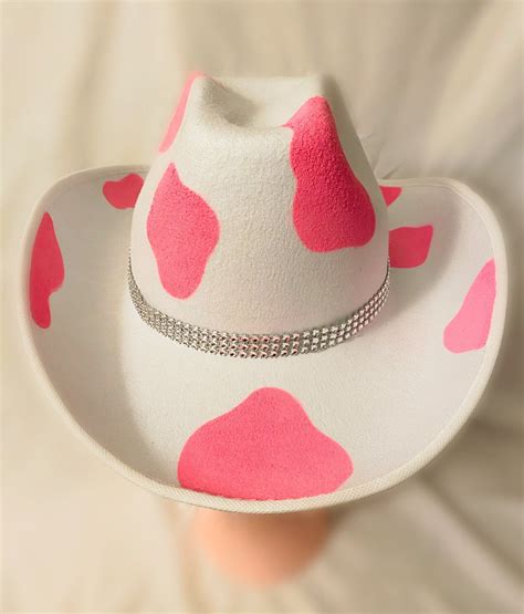 Hot Pink Cowprint Cowboy Hat - Etsy | Cowboy hats, Cowgirl hats, Pink ...