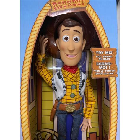 Toy Story Signature Collection Woody The Sheriff Action Figure No Stand | ubicaciondepersonas ...