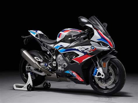 BMW S1000RR 2023 Unveiled: Specs, Features And Price Here