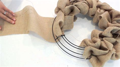 How to make a Burlap Wreath | 2 Minute Tutorial - YouTube