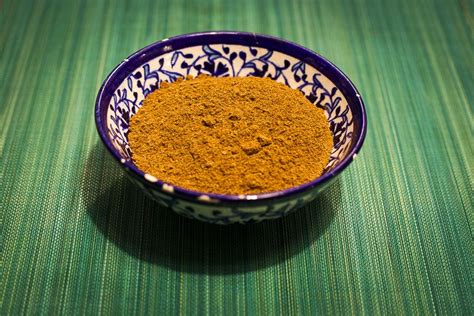 Lebanese Seven Spice Powder | Whole food recipes, Spices, Food