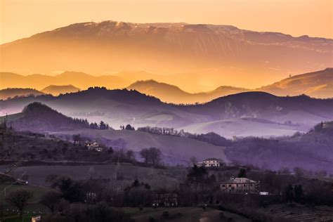 Urbino: A Renaissance Hill Town in the Marche Region of Central Italy ...