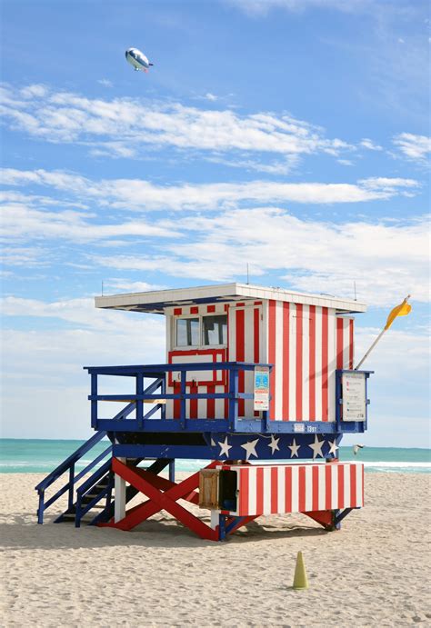 File:South beach miami lifeguard post.JPG - Wikipedia, the free ...