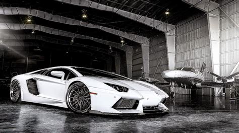 White Lamborghini Wallpaper - WallpaperSafari