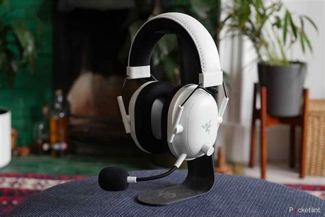 Razer BlackShark V2 Pro headset review: White and light