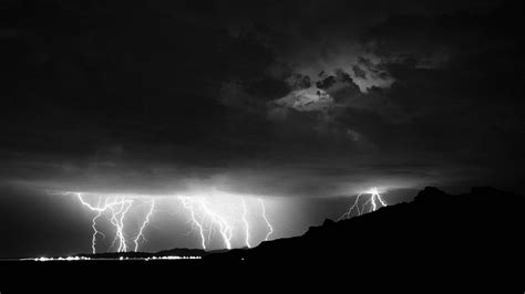 Lightning Storm Wallpapers - Wallpaper Cave