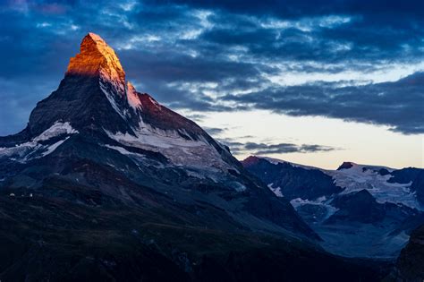 Wallpaper : pegunungan, Zermatt, Swiss, alam, pemandangan, puncak, awan ...