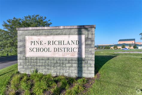 Pine-Richland High School, Rankings & Reviews - Homes.com