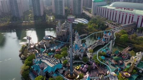 Lotte World Magic Island - Seoul, South Korea - Epic 4k drone footage ...