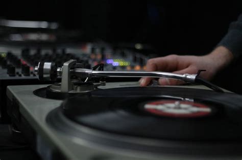 Basics of DJing: A Beginner's Guide on Learning How to DJ Like a Pro