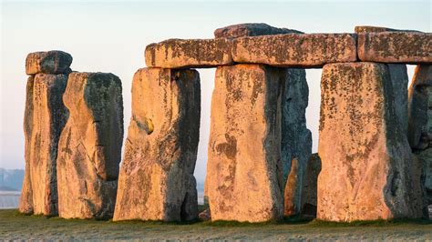 How Neolithic miners quarried the pillars of Stonehenge - Cosmos Magazine