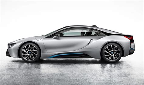 Motor Trend: BMW i8 vs. Tesla Model S BMW News at Bimmerfest.com