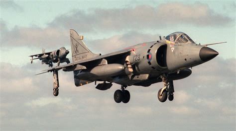 Sea Harrier, The Forgotten Hero That Won The War In The Falklands. - The Aviationist