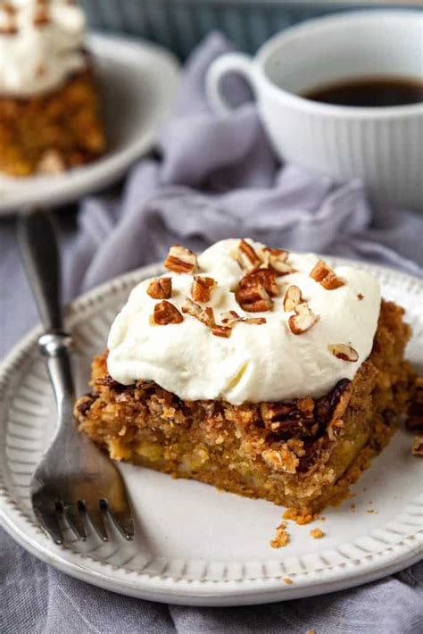 Pumpkin Crunch Cake [Video] | Foodtasia