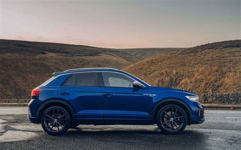 Volkswagen T-Roc R 2020 | SUV Drive