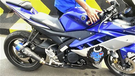 Yamaha r15 V2 modified with M4 exhaust,fly by,exhaust note - YouTube