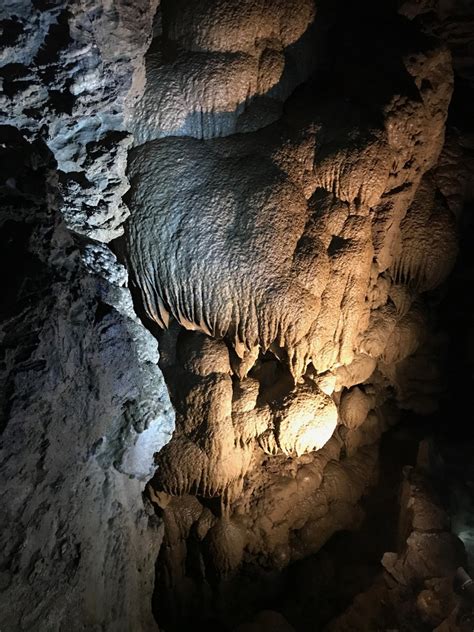 Southern Oregon Highlights: Visiting the Oregon Caves | Wander With Wonder