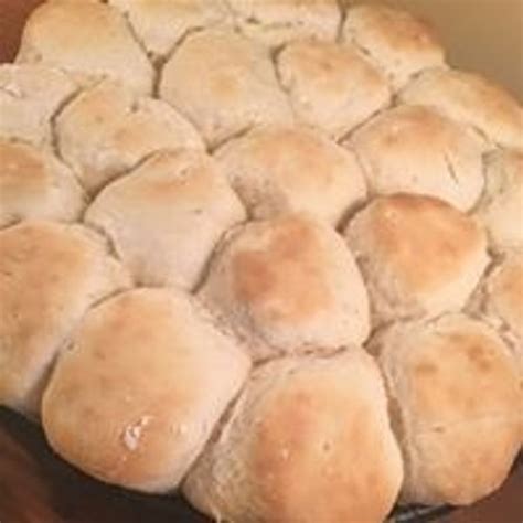 Alabama grandma Brenda Gantt's biscuit tutorial went viral, and now we ...